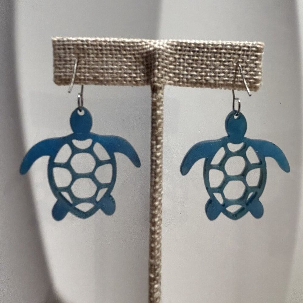 NEW Turtle Shaped Blue Acrylic Dangle Earrings Ocean Gift Summer Sea Life Travel - Picture 4 of 7